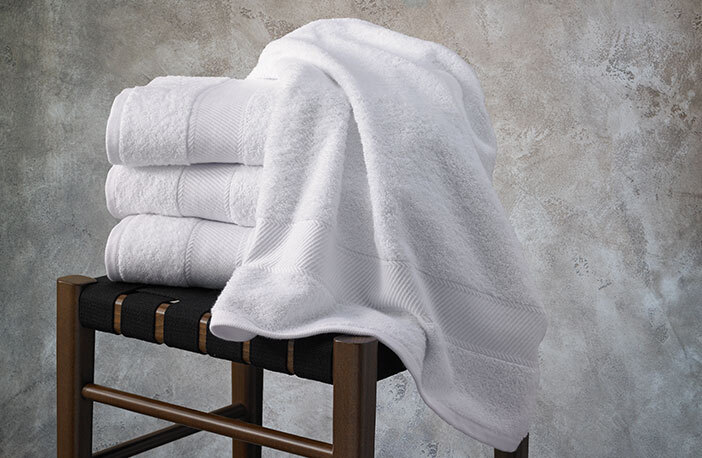 https://www.shopcourtyard.com/images/products/v2/lrg/Marriott-bath-towel-MAR-320-BT-01-WH_lrg.jpg